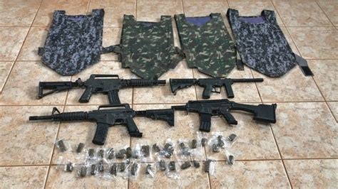 PMRO impede roubo e apreende simulacros e arma de fogo Polícia