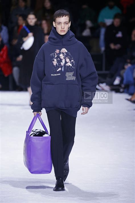 Balenciaga Ready To Wear Fashion Show Collection Fall Winter