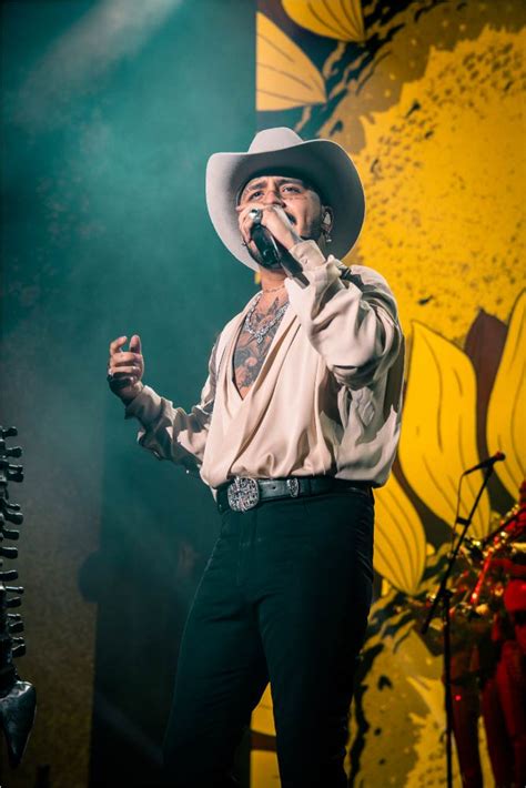 Christian Nodal Dio El Concierto M S Grande De Su Carrera En El Foro