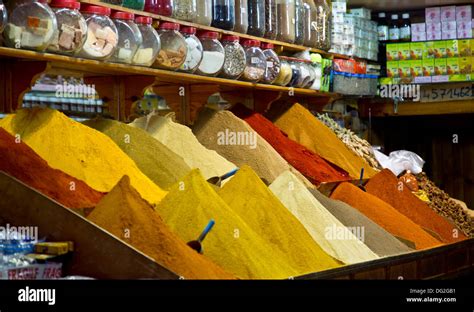 Piles Of Spice Hi Res Stock Photography And Images Alamy