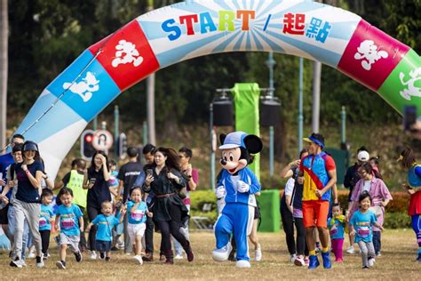 香港迪士尼樂園10k Weekend 2025｜主題跑報名日費用禮品一覽！3月將回歸