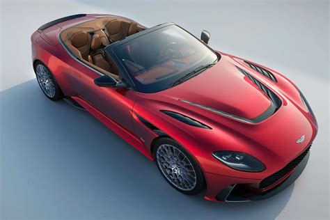 Officieel Aston Martin Dbs 770 Ultimate Volante 2023 Groenlichtbe