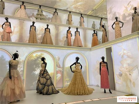 La Galerie Dior Un Sublime Parcours D Exposition L Adresse