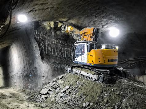 Liebherr R 930 Tunnel Crawler Excavator Launched On The World Market