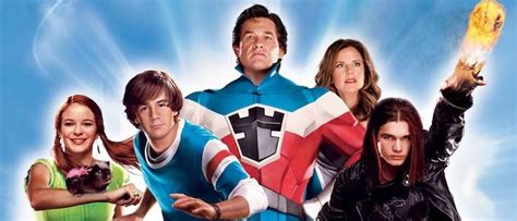 Revisiting 'Sky High,' Disney's Family-Friendly Superhero Film That Was ...