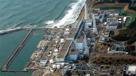 事故が発生した東京電力福島第一原子力発電所の様子（4月26日3号機）提供元：陸上自衛隊 防災情報のページ 内閣府