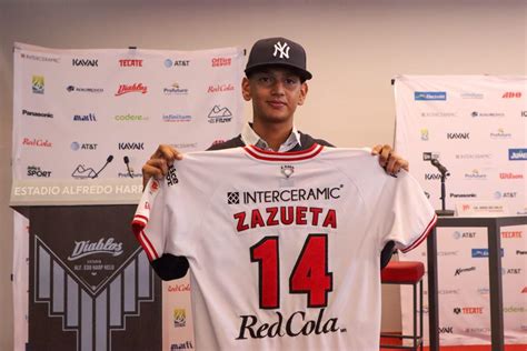 Christian Zazueta Firma Con Los New York Yankees Diablos Rojos Del México