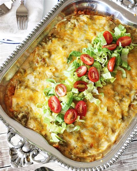 Traditional Flat New Mexico Hatch Green Chile Chicken Enchiladas I Am