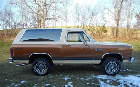 Brawny Survivor 1985 Dodge Ramcharger Royal SE 4X4 Barn Finds