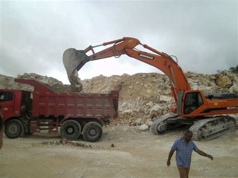 Cobra vida la producción de áridos en Sancti Spíritus fotos y video