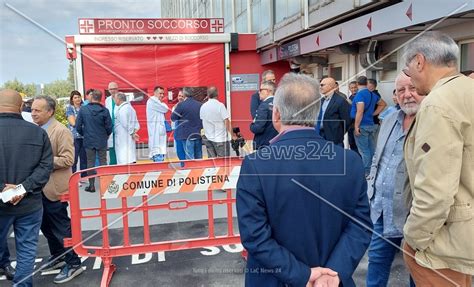 Occhiuto Inaugura Il Quasi Pronto Soccorso Di Polistena Piccolo