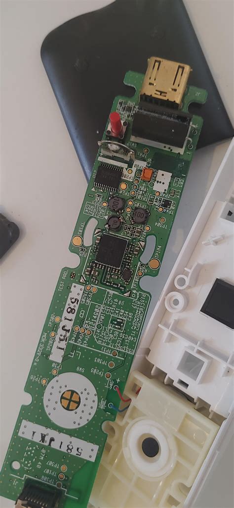 Orange Capacitor C19 On Rvl 003 Wiimote R Consolerepair