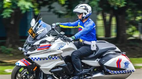 Intip 3 Teknologi Modern Yang Tersemat Di Motor Patwal Polisi Bmw K1600 Bagger Otomotif