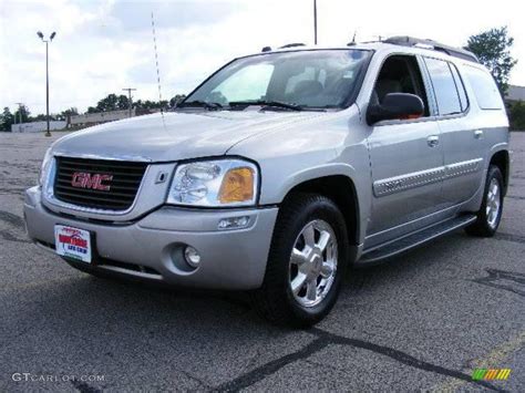 2005 Liquid Silver Metallic GMC Envoy XL SLT 4x4 16261273 Photo 2