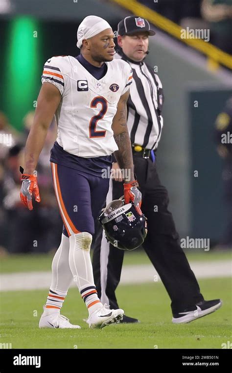 Chicago Bears Wide Receiver Dj Moore 2 During An Nfl Football Game