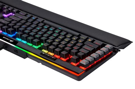 Customer Reviews CORSAIR K95 RGB PLATINUM XT Full Size Wired