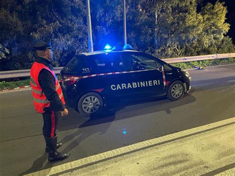 Giallo A Messina Ragazzo Di Anni Trovato Morto All Interno Di U