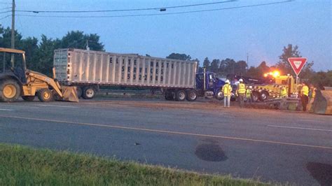 Overturned Tractor Trailer Blocks I 40 Ramp Driver Injured Abc11 Raleigh Durham