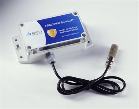 Wireless Outdoor/Industrial Air Temp and Humidity Sensor | LoRa | LoRaWAN