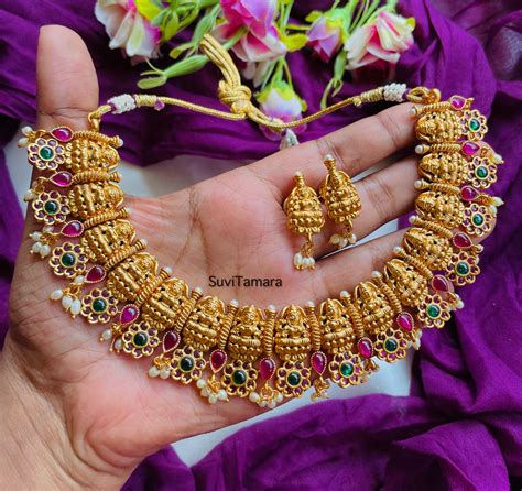 Lakshmi Flower Ruby Green Kemp Necklace Suvitamara