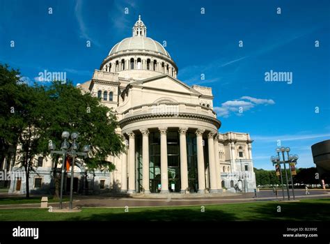 Boston Church Of Christ Hi Res Stock Photography And Images Alamy