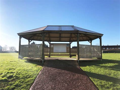Thames View Junior School Educational Play Environments