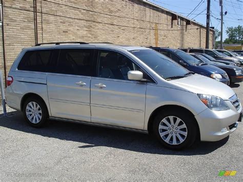 2005 Silver Pearl Metallic Honda Odyssey Touring 9567897 Photo 3