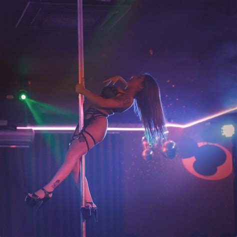 The Lingerie Restaurant Dinner Show Pole Dance