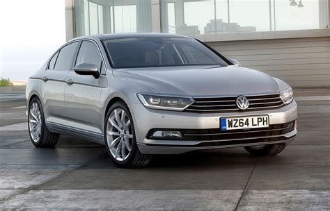 Volkswagen Passat Saloon Review Parkers