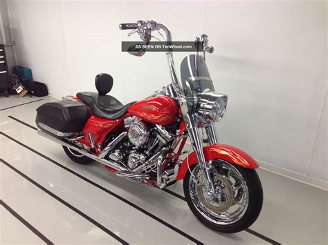 Harley Davidson Road King Cvo Flhrse Screamin Eagle