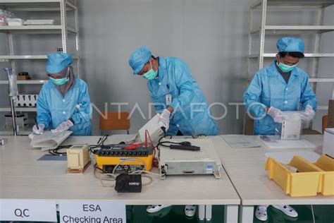 Menteri Kesehatan Tinjau Produksi Alat Kesehatan Dalam Negeri Antara Foto