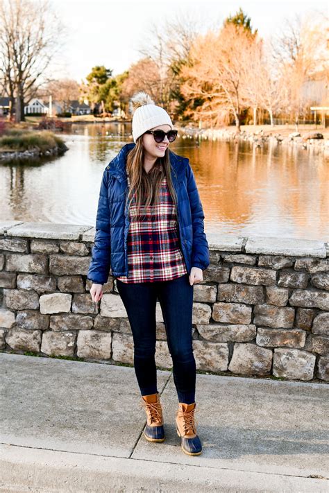 Style experts explain how to dress like the guy in flannel shirt 21