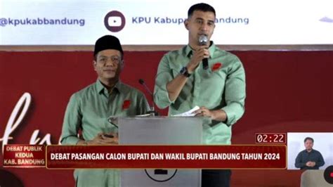 Ali Syakieb Buka Debat Kedua Pilkada Bandung Dengan Balas Olokan