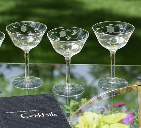 Vintage Etched Tall Cocktail Martini Glasses Set Of 5 Etsy Vintage Cocktail Glasses Martini