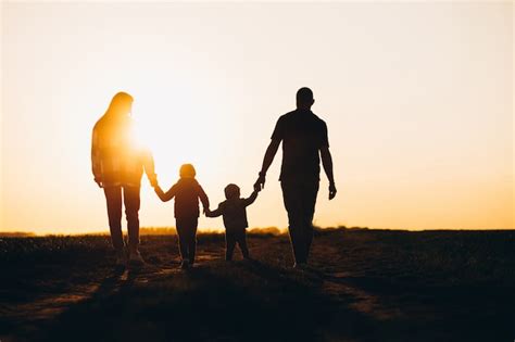 Family Изображения – скачать бесплатно на Freepik