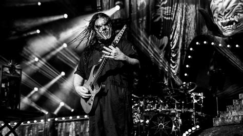 Slipknot Mick Thomson In Stage With Guitar Wearing Black Dress Hd Music Wallpapers Hd