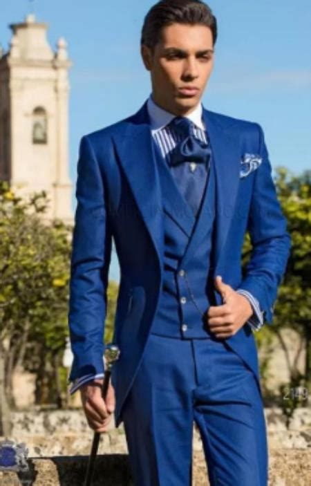 56723 Vested Double Breasted Single Button Peak Lapel Royal