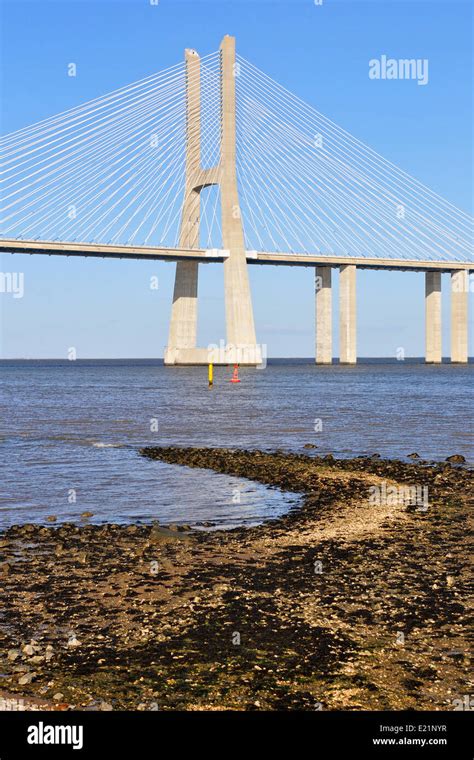 Vasco Da Gama Bridge Stock Photo Alamy