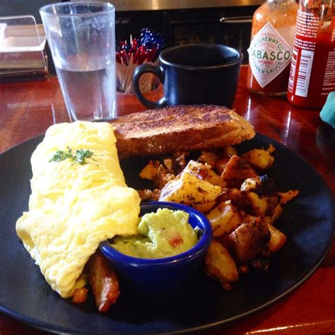 7 of the Best Brunch Spots in Portland Maine - Sinful Nutrition