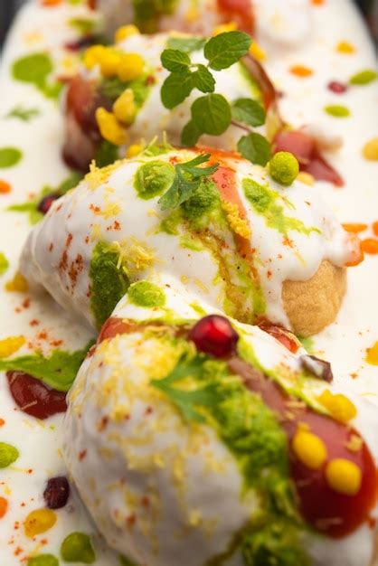 Dahi Vada O Bhalla Es Un Tipo De Chaat Originario De La India Y Popular