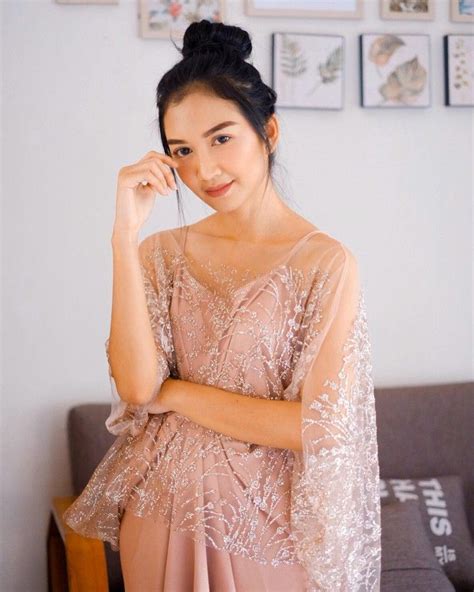 Ig Beauteeq Kebaya Dress Gaunkebaya Dresskebaya Bentuk Gaun