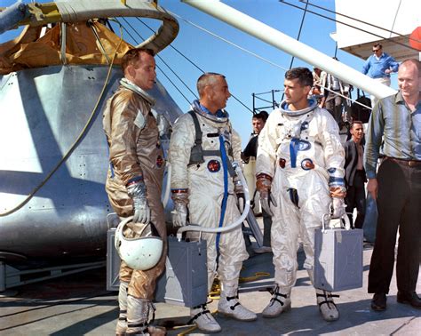 APOLLO 1 ASTRONAUTS ED WHITE GUS GRISSOM ROGER CHAFFEE 8X10 NASA PHOTO ...