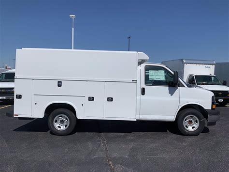 New 2019 Chevrolet Express Commercial Cutaway Work Van Rwd Utility Truck