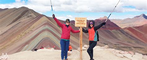 Caminata a la Montaña Arcoíris Mapi Tour Peru