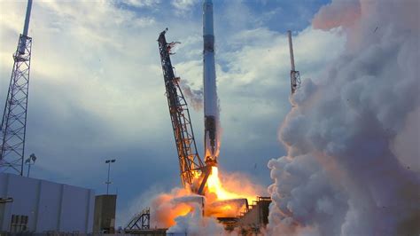 Spacex Launches 14th Cargo Mission To Iss