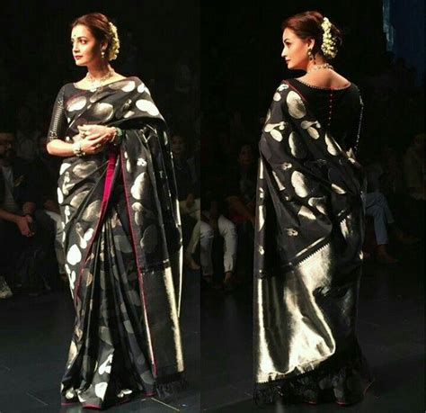 Dia Mirza walks for Tulsi silks at Lakmé Fashion Week Designer saree