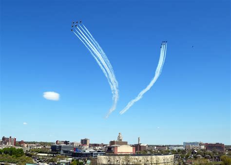 Dvids Images U S Air Force Thunderbirds U S Navy Blue Angels