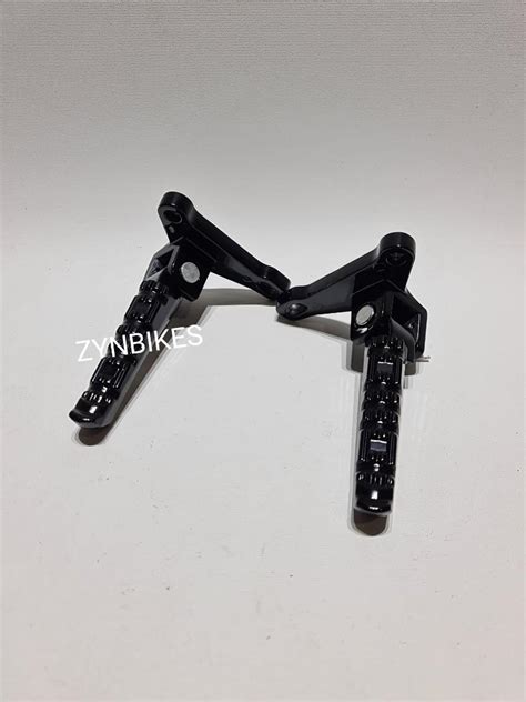 REAR FOOTREST BRACKET WITH FOOTREST YAMAHA SNIPER 150 Y15ZR MXKING