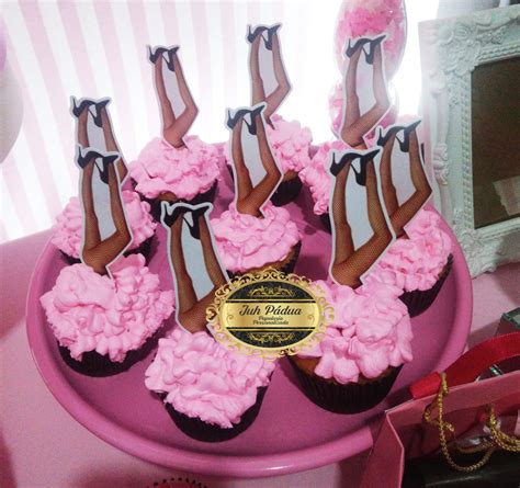 Toppers para cupcake Perninhas Chá de lingerie Elo