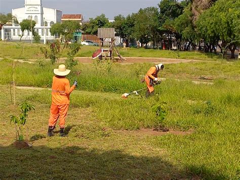 Empresa que presta serviços de limpeza à Prefeitura paralisa atividades